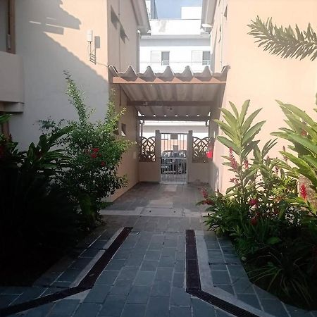 Apartamento Em Maranduba - Убатуба Екстериор снимка